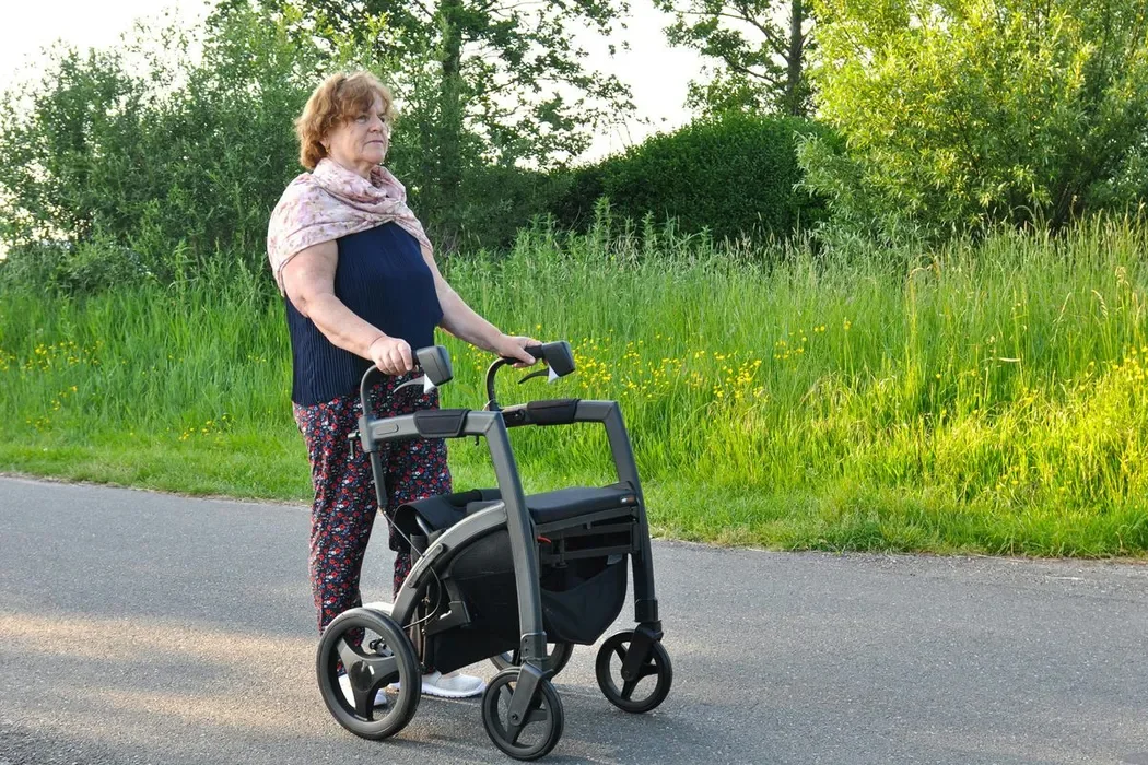 Balkonik rehabilitacyjny - wygodne wsparcie w codziennej rehabilitacji