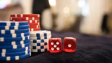 Głogowska Biesiada Seniorów wraca w stylu Casino Royal. Bilety już w sprzedaży
