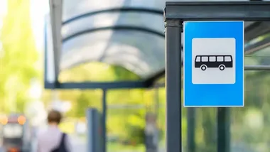 Nowy przystanek przy cmentarzu. Zmiany w kursowaniu autobusów w Głogowie