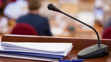 Podatki, transport i szkoła na sesji Rady Miejskiej w Głogowie