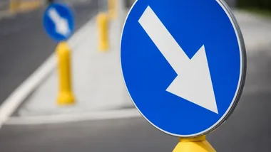 Zmiany przy głogowskich cmentarzach. Kierowcy powinni patrzeć na znaki