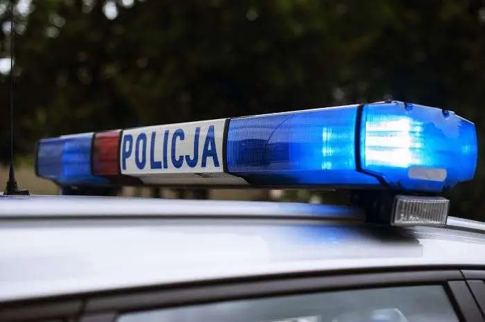 Harcerze w Neptunie uczyli się bezpiecznych wakacji i dostali poradnik